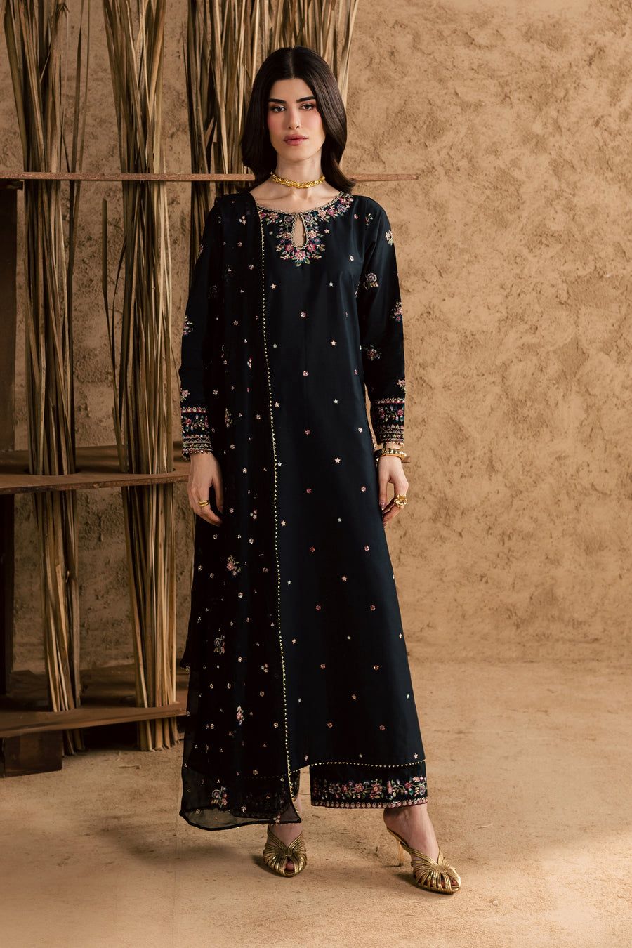 Sahrosh 3-Piece Suit