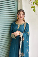 Yasmeen Embroidered 3-Piece Suit